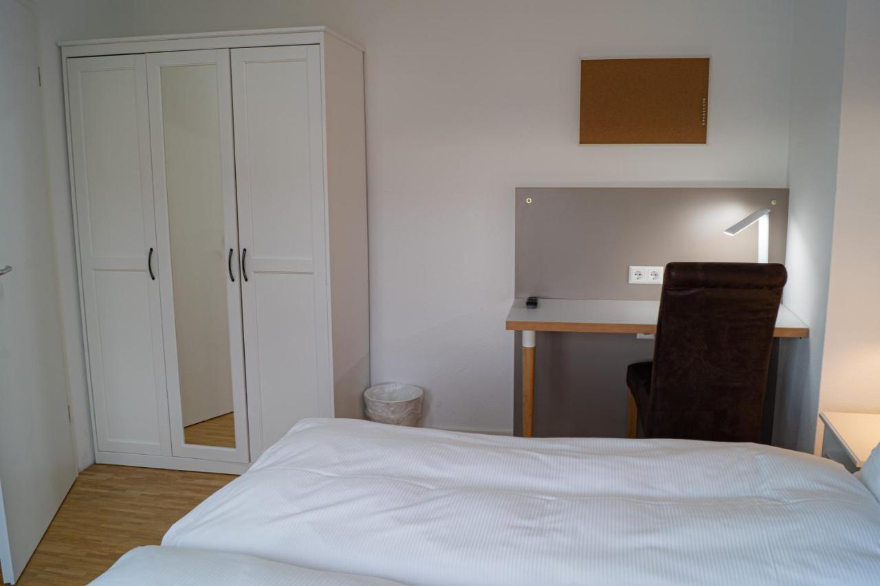 Apartmenthaus Marktstrasse เนคอาร์ซุล์ม ภายนอก รูปภาพ