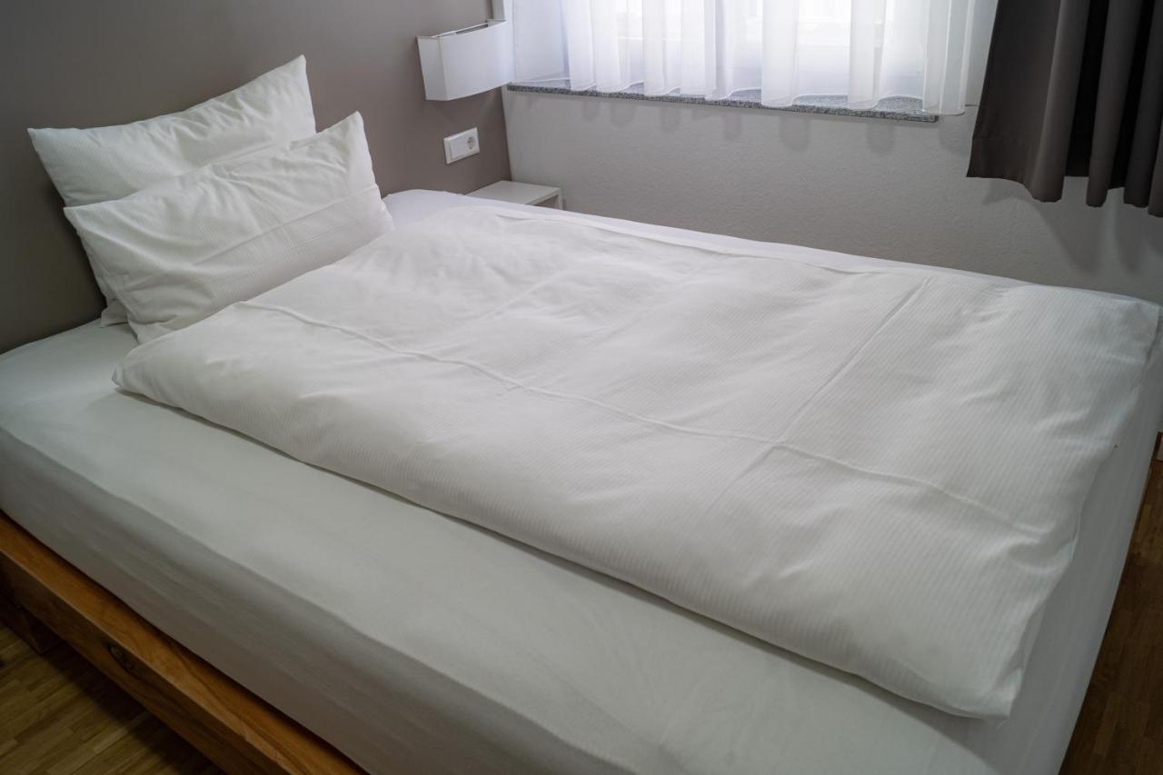 Apartmenthaus Marktstrasse เนคอาร์ซุล์ม ภายนอก รูปภาพ